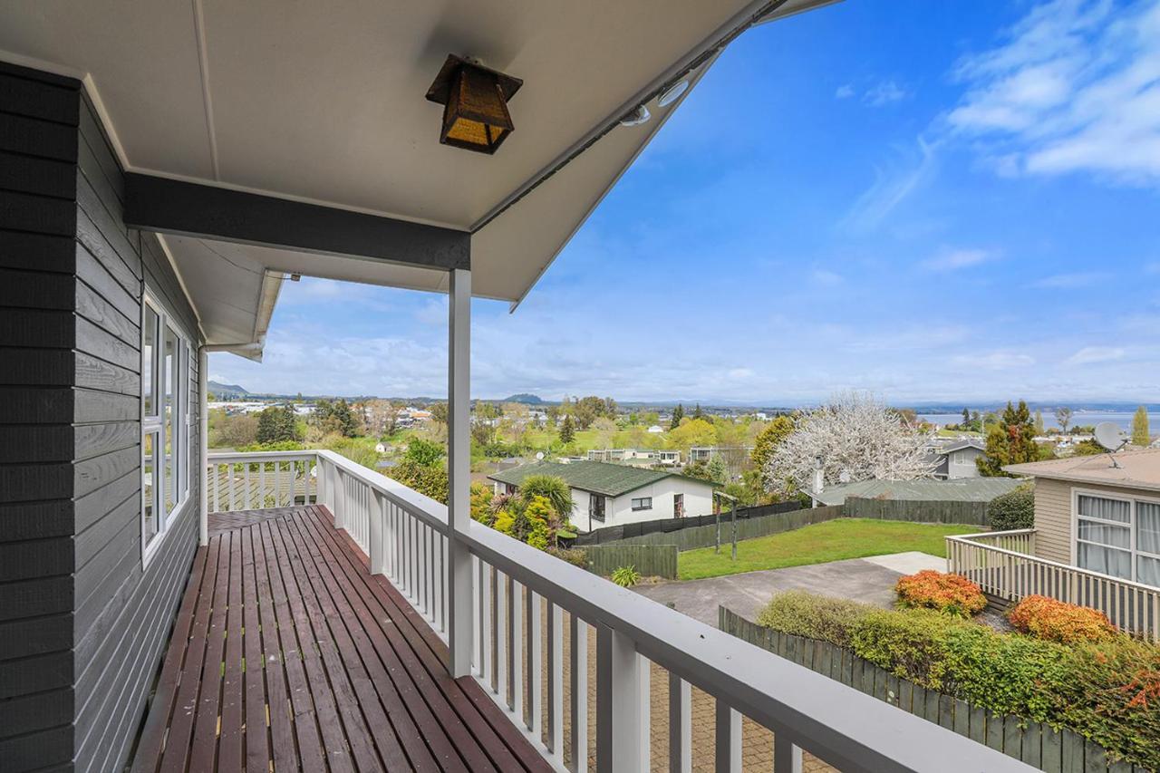 Woodward House Taupo Villa Luaran gambar