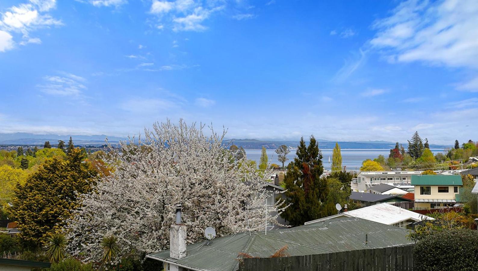 Woodward House Taupo Villa Luaran gambar